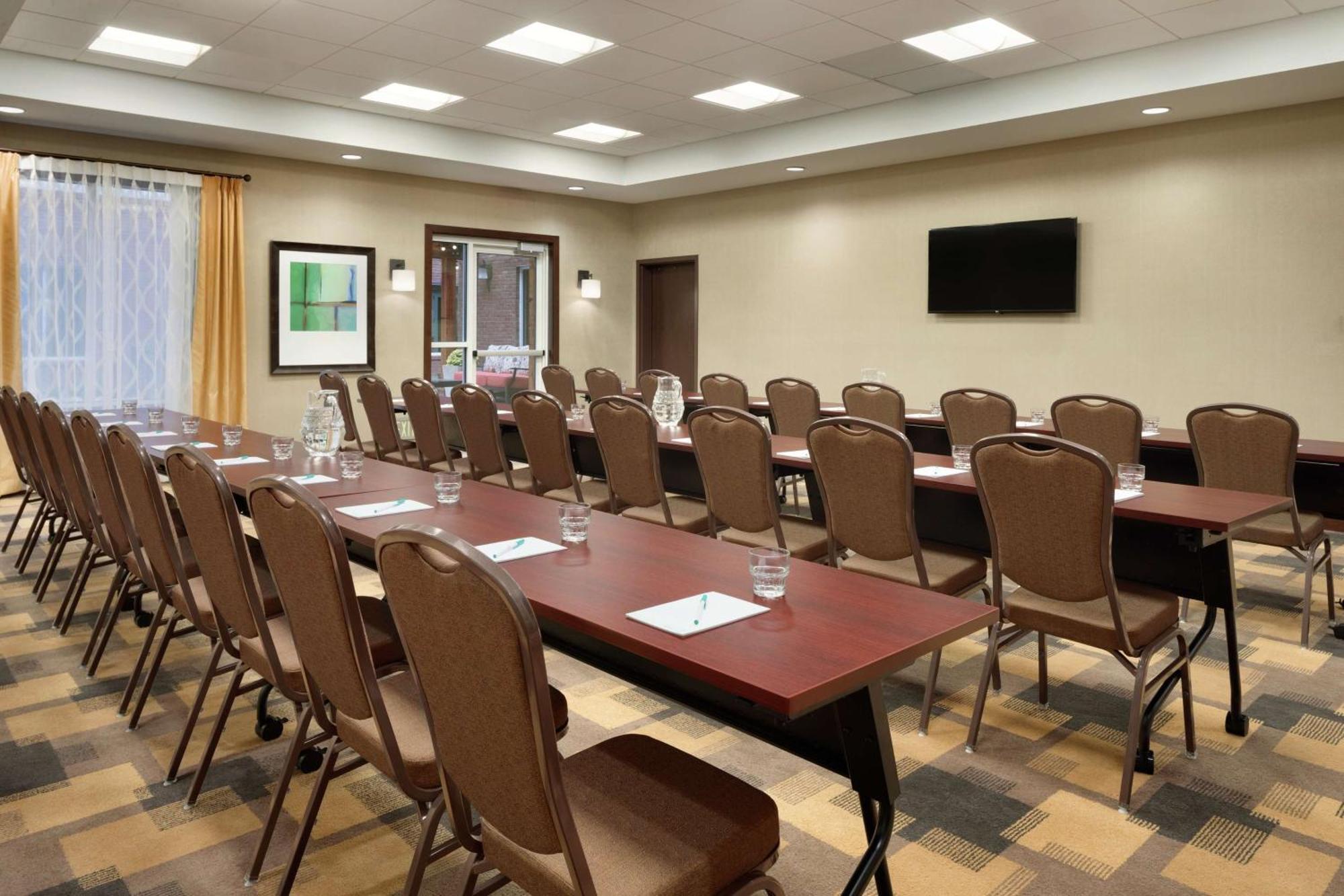 Homewood Suites by Hilton Kalamazoo-Portage Buitenkant foto